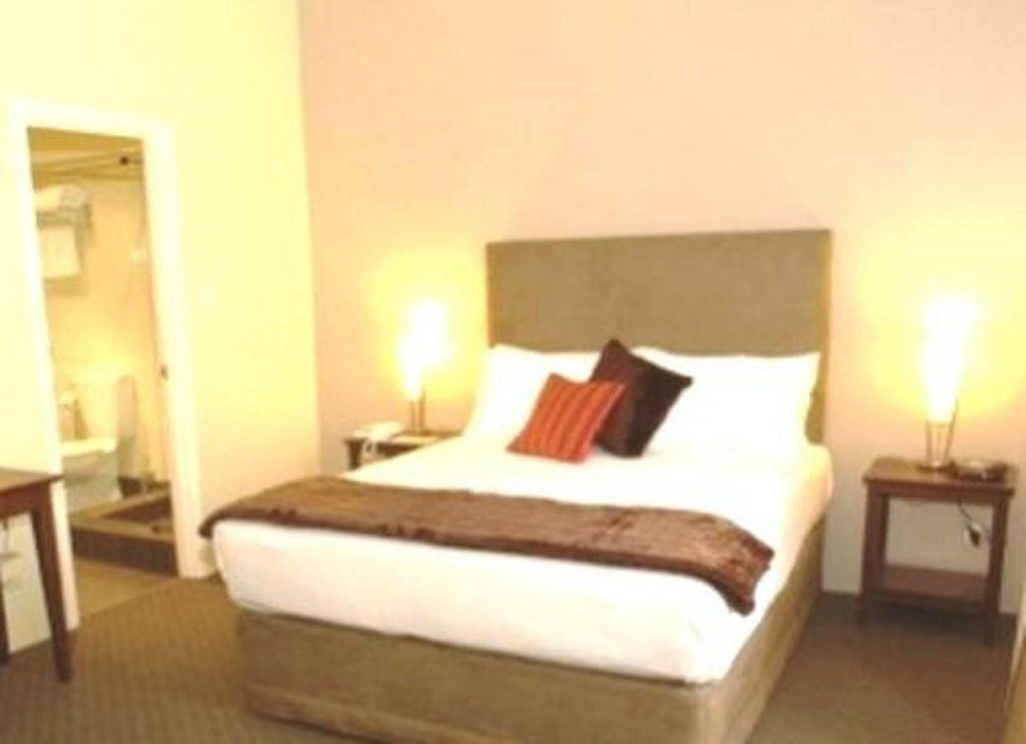 Joondalup City Hotel Perth Dış mekan fotoğraf